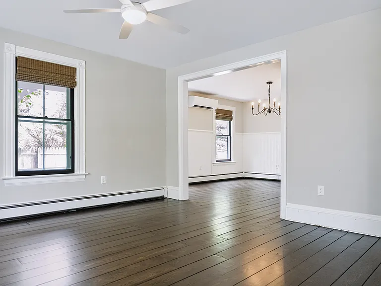 120 Church St — Photo 4