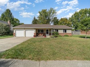 825 Ridge Rd, Englewood, OH 45322