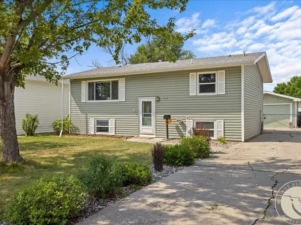712 6th Ave, Laurel, MT 59044
