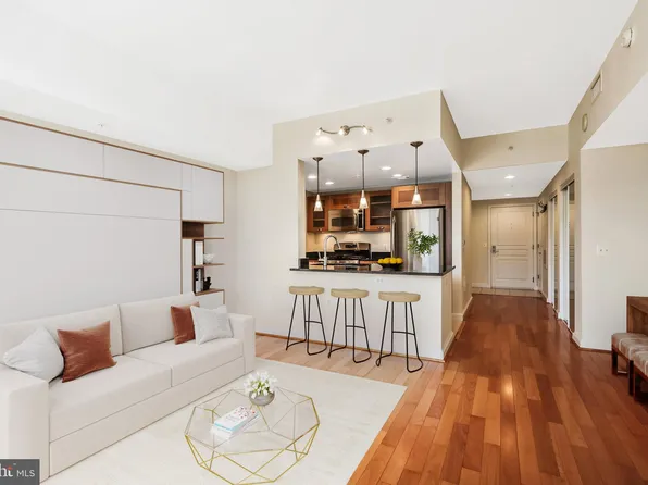 2451 Midtown Ave #617, Alexandria, VA 22302