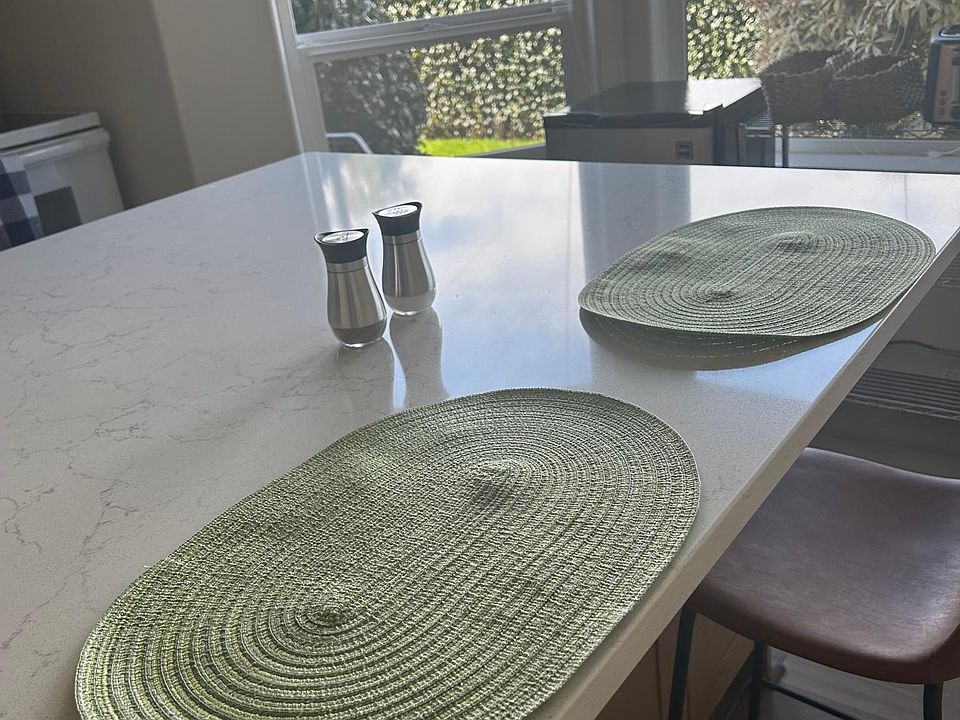 Kitchen island seating.