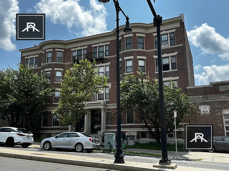 1684 Commonwealth Ave #2 — Photo 3