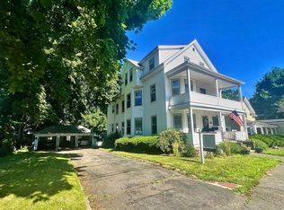 1104 Humphrey St #3, Swampscott, MA 01907