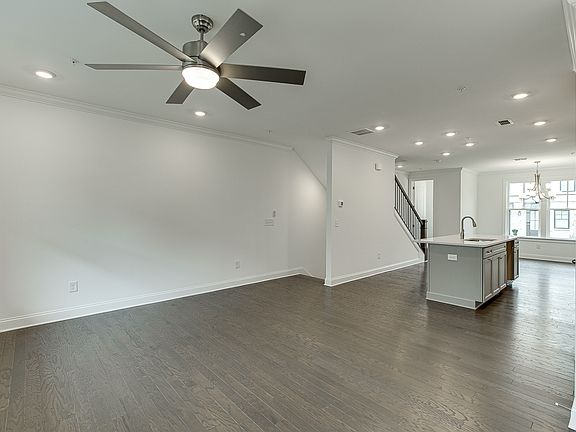 6541 Beacon Drive 379 Elevation Image 6