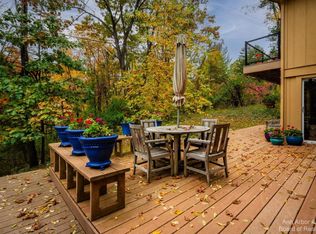 1301 Bird Rd, Ann Arbor, MI 48103