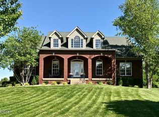 3907 Ballard Woods Dr, Smithfield, KY 40068