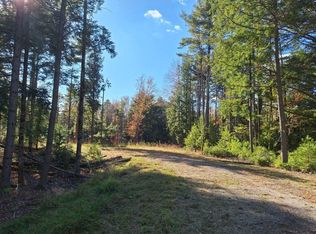 2 Collinsbrook Rd, Brunswick, ME 04011