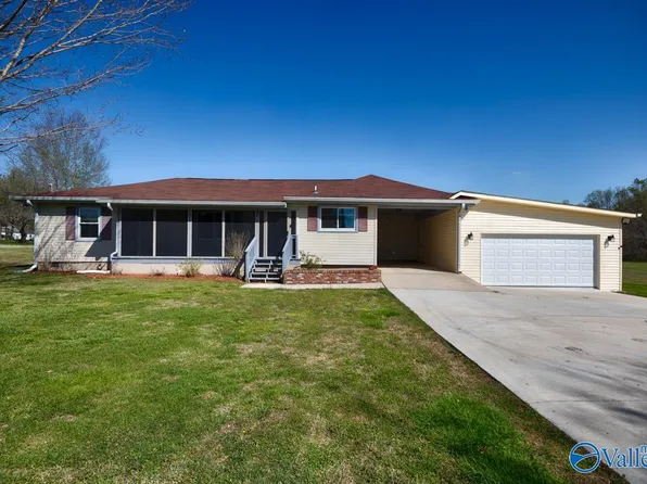 345 Luke Hicks Rd, Hazel Green, AL 35750