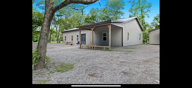 5 bed, 2650 sqft, $3,300 — Photo 4