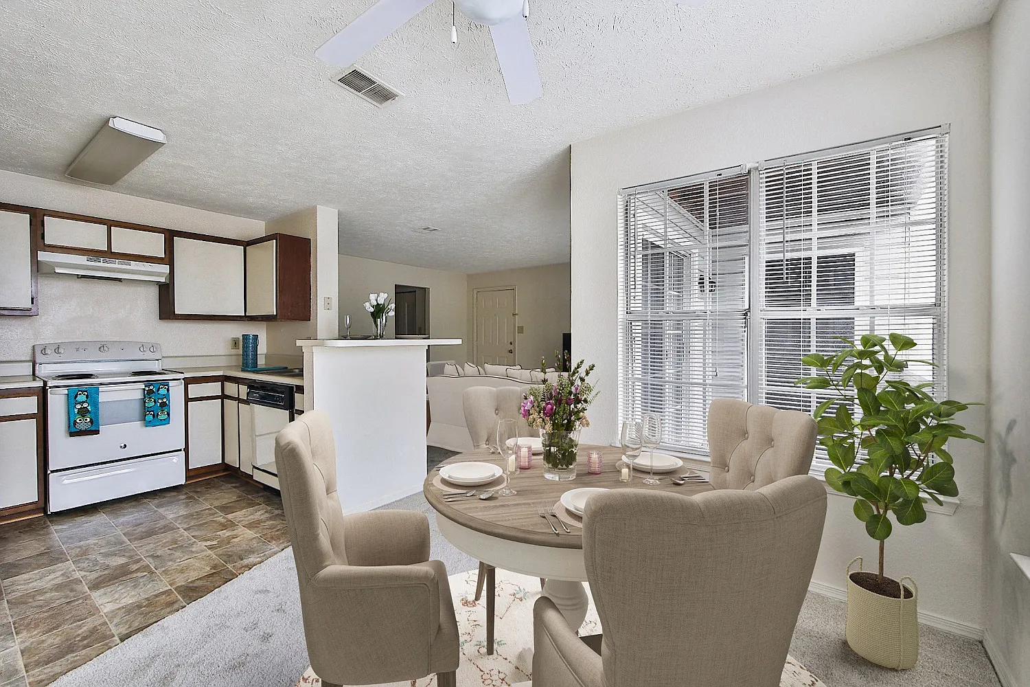 The Pointe at Stafford Apartment Homes — Photo 3