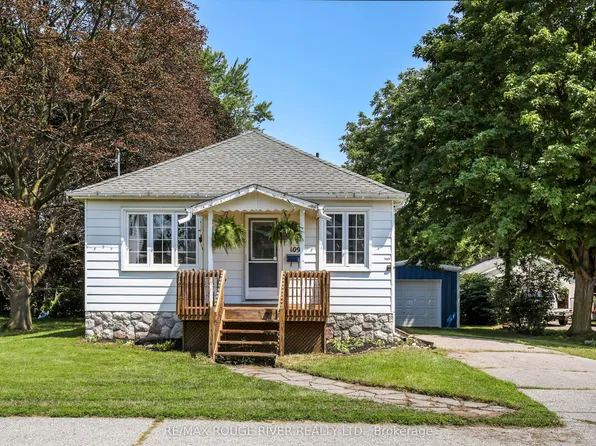 109 Elgin St, Clarington, ON L1C 3E6