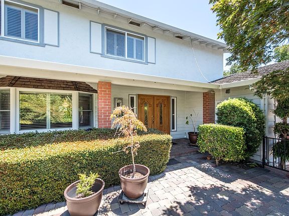 3rd image of 12788 Rodoni Ct