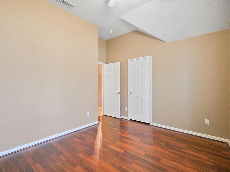 2610 Easton Springs Ct — Photo 19