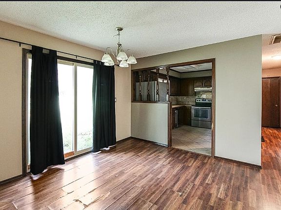 5th image of 1321 E 4th Ave