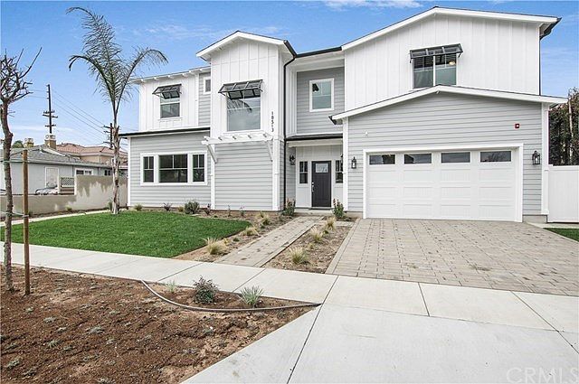 1st image of 18513 Ashley Ave