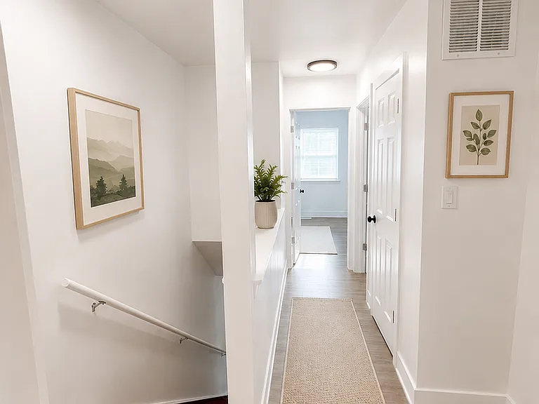 Bellarmine Estates in Joliet — Photo 8
