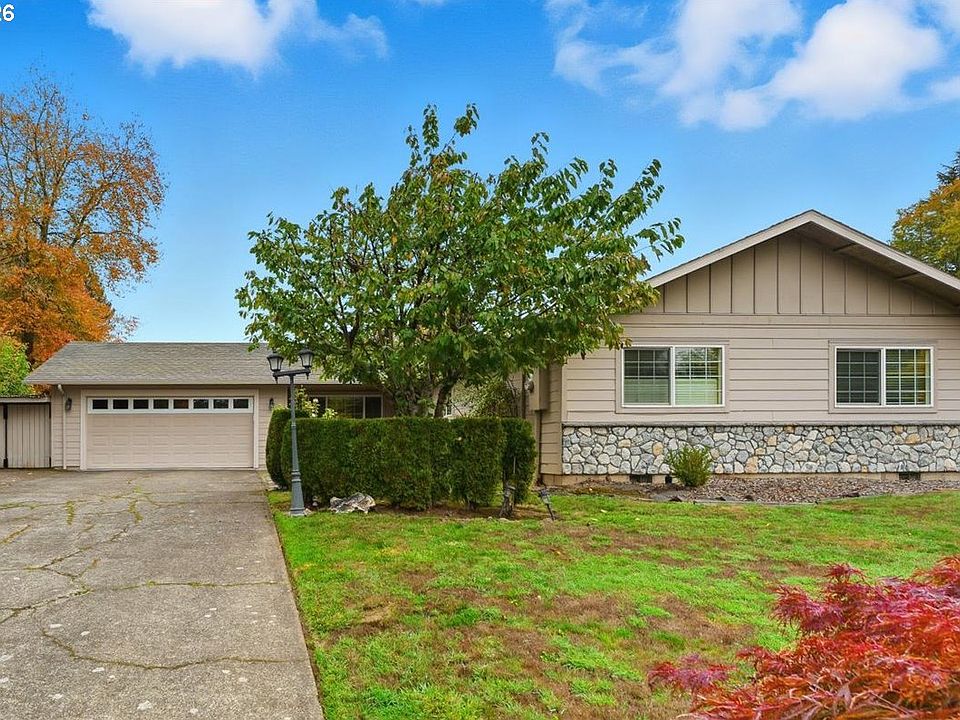 1st image of 5470 SW 195th Ave