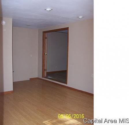 2nd image of 808 W Jackson St