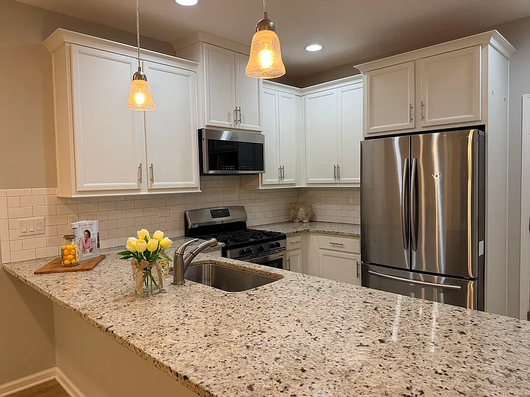 24 Pindo Palm Dr — Photo 16