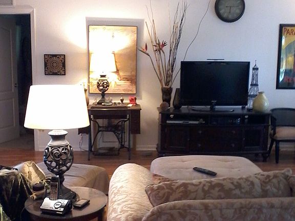 3rd image of 3222 NE 14th Pl