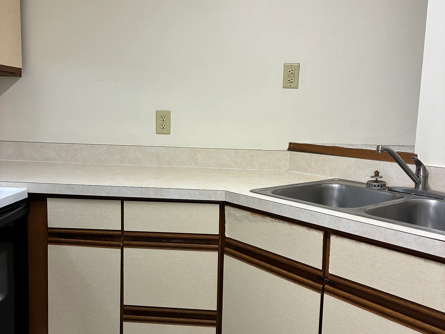 2 bed, 750 sqft, $900 — Photo 4