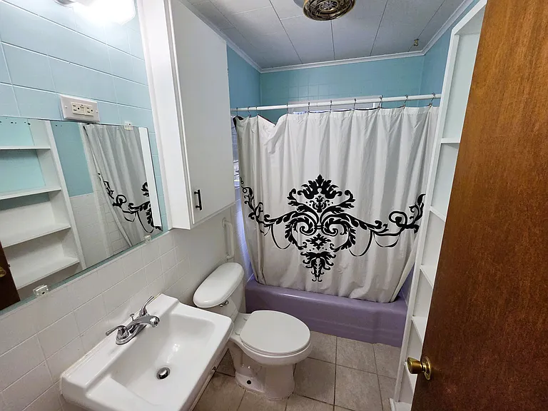 903 Wright St #903 — Photo 4