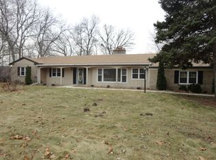 36W899 Wildmere Dr, Elgin, IL 60123