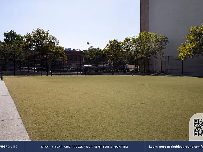 527 Dean St #4L — Photo 24