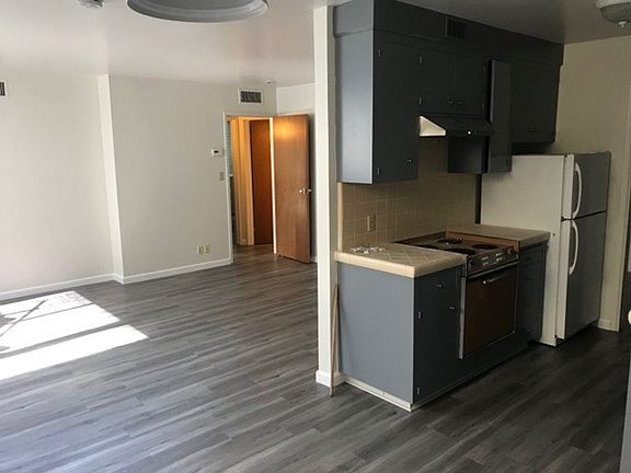 4th image of 248 W Knoles Way Unit 3