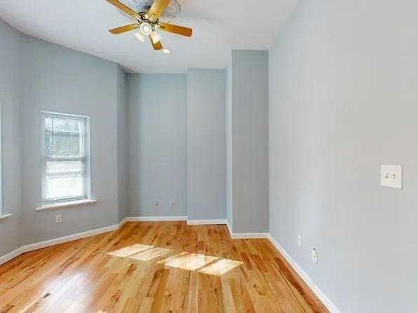 35 Newton St, Brighton, MA 02135