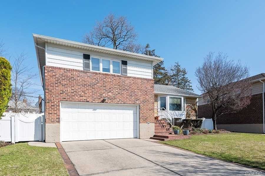 1st image of 1713 Karen Ln