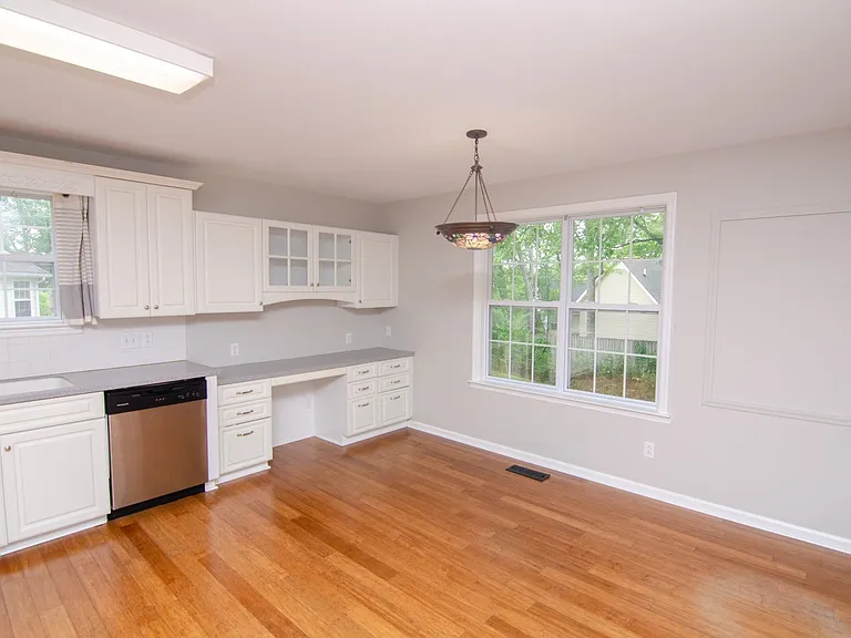 1722 Portway Ct — Photo 9