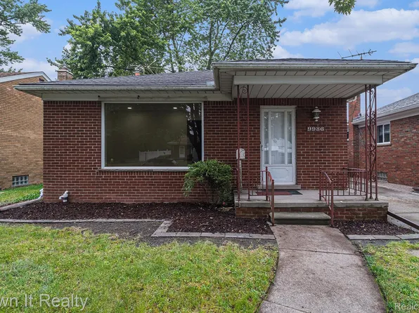 9986 Becker Ave, Allen Park, MI 48101
