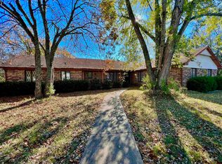 373 Overhill Rd, Mountain Home, AR 72653