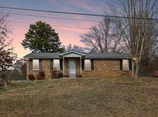 4207 Moss Hill Dr, Nunnelly, TN 37137