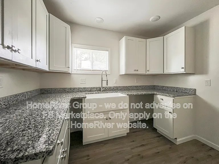 882 Maple Dr — Photo 7