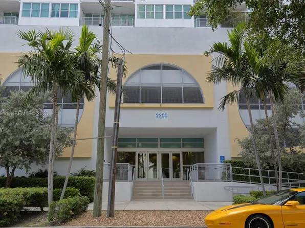 2200 NE 4th Ave, Miami, FL