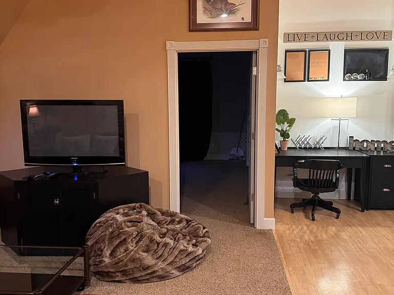 831 Weaver Rd #1 — Photo 10