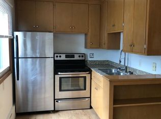 117 22nd Ave NE APT 202, Minneapolis, MN 55418