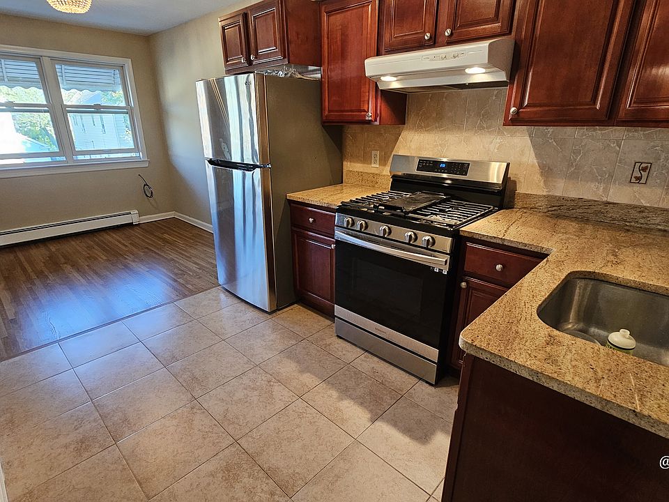 1st image of 4172 54th St #3
