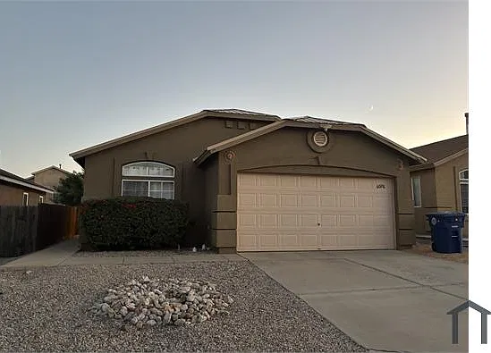 3 bed, 1548 sqft, $2,000 — Photo 2