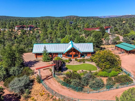 2nd image of 801 N Chaparral Pines Dr