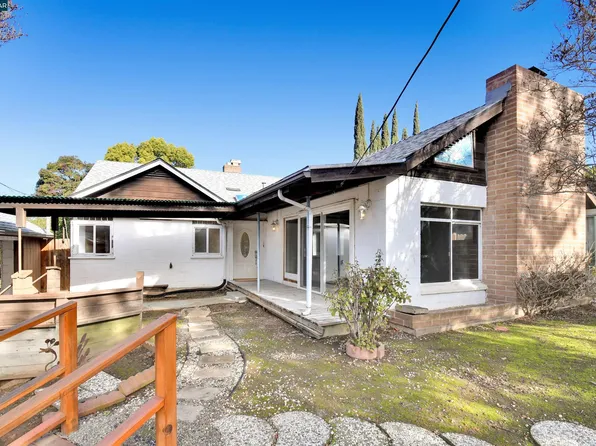 3607 Chestnut Ave, Concord, CA 94519