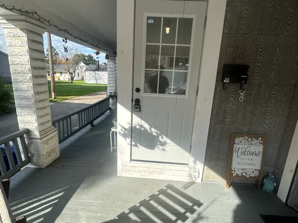 118 Prospect St #2, Dover, OH 44622