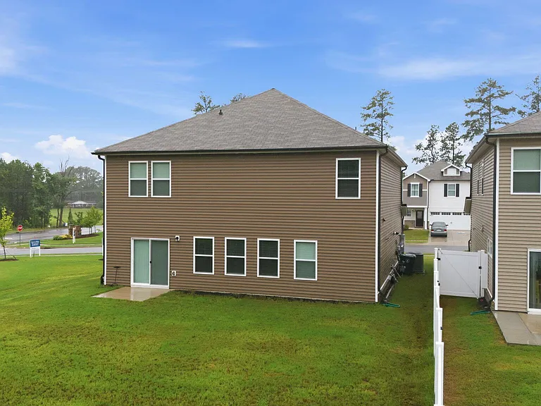 104 Acorn Grove Rd — Photo 11