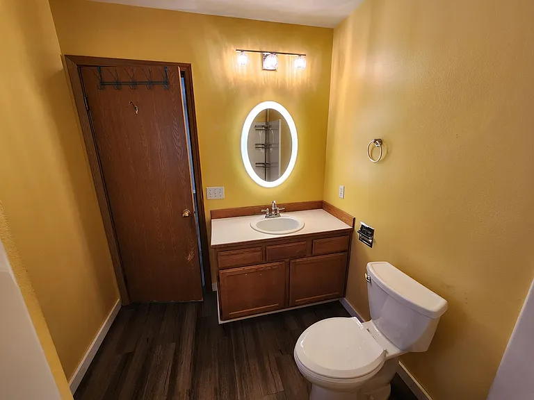 14705 Meadow Rd — Photo 17
