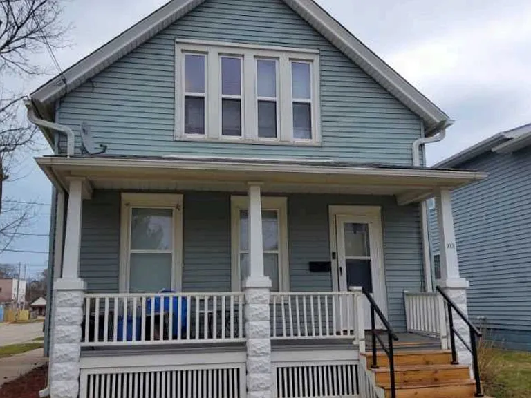 1001 Delamere Ave — Photo 3