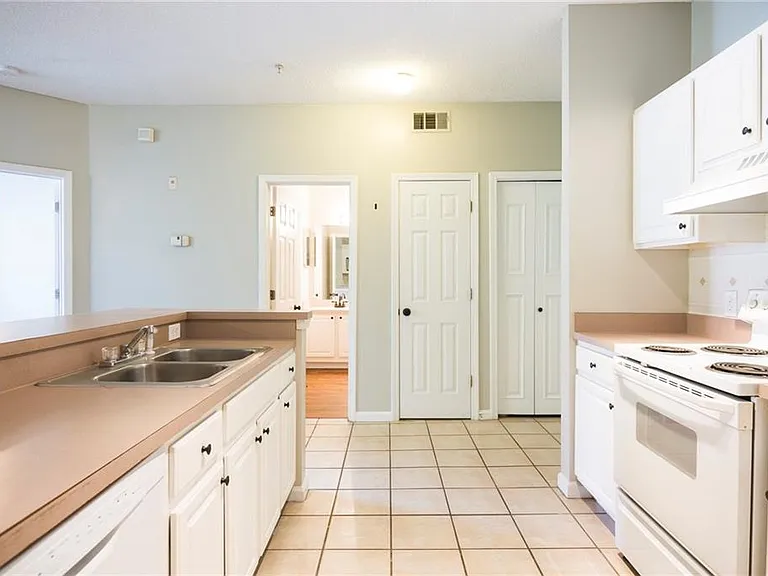 955 Juniper St NE #3228 — Photo 5