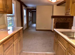 9 Red Spring Rd, Andover, MA 01810