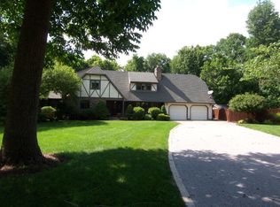 105 Woodland Ter, Catlin, IL 61817